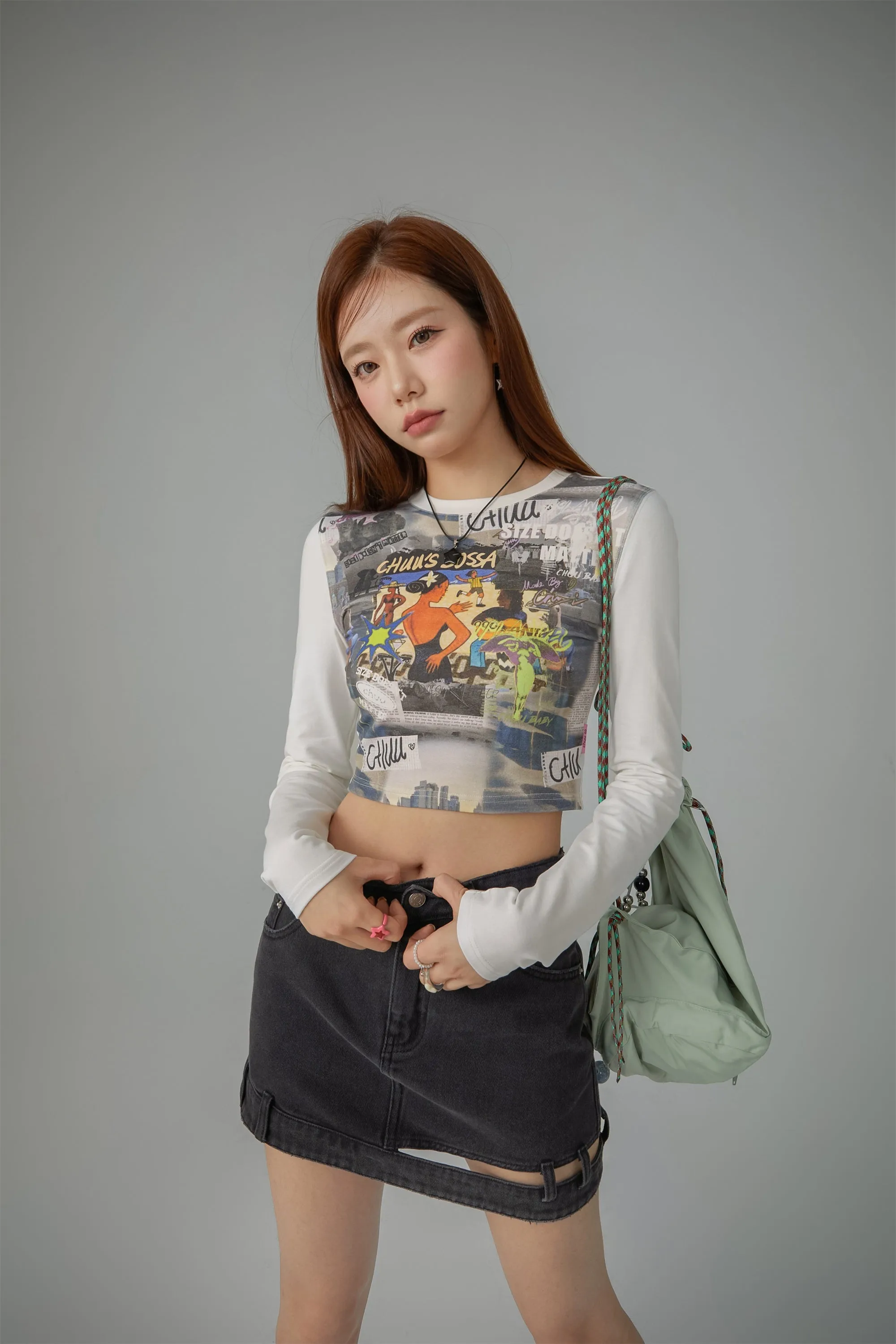 Art Contrast Cropped T-Shirt