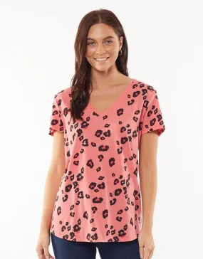 Elm Leopard Vee Tee Coral Pink